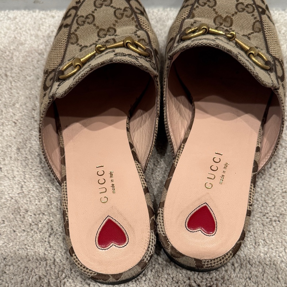 Authentic Gucci Brown GG Canvas Mules with Gold Hardware - Picture 9 of 9